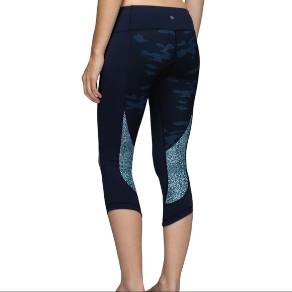 Lululemon Wunder Under Crop Leggings Sz 6 - Picture 4 of 14